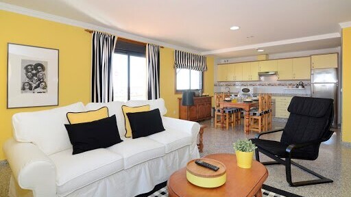 Nuria Sol Apartments